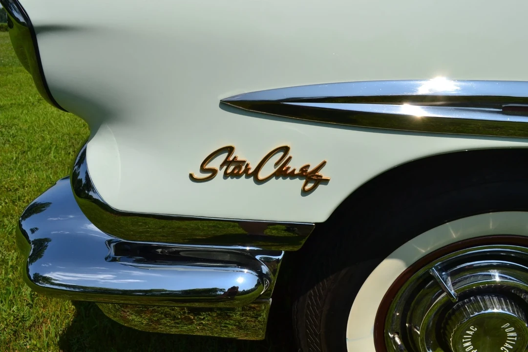 1958 Pontiac Star Chief - Image 12 of 21