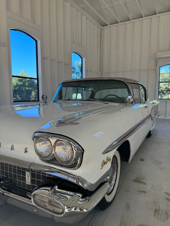 1958 Pontiac Star Chief - Image 3 of 16