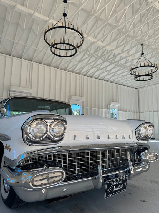1958 Pontiac Star Chief - Image 2 of 16