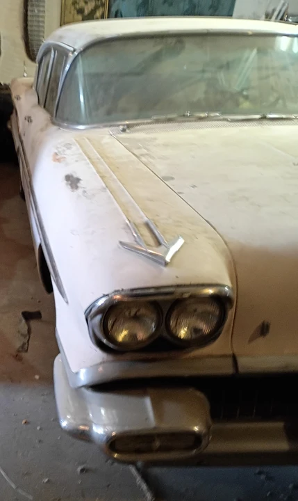 1958 Pontiac Star Chief - Image 4 of 28