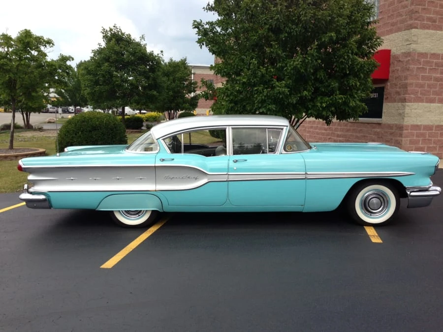 1958 Pontiac Chieftain - Image 2 of 7