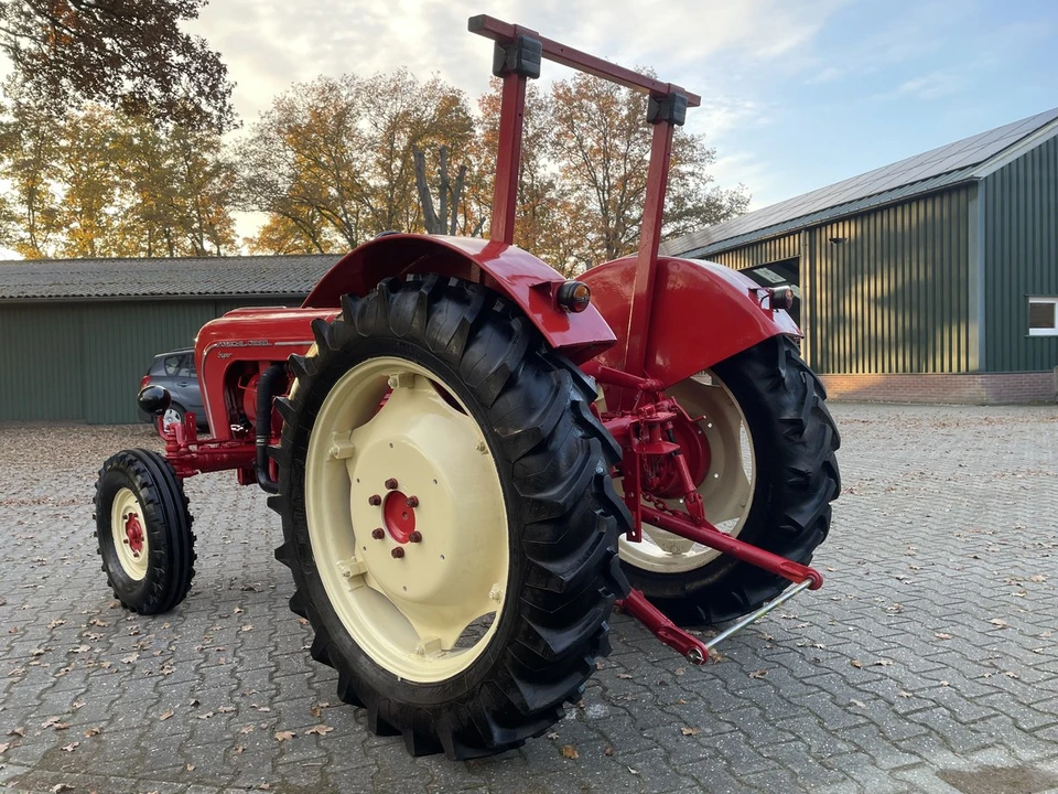 1958 Porsche Tractors - Image 20 of 30