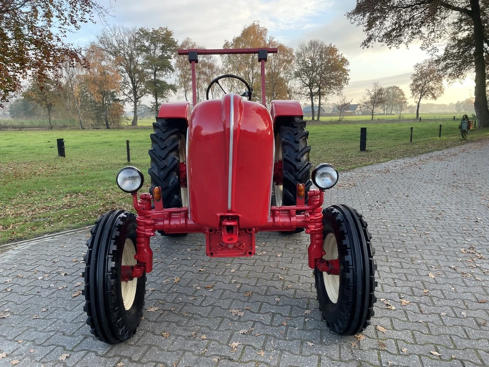 1958 Porsche Tractors - Image 6 of 30