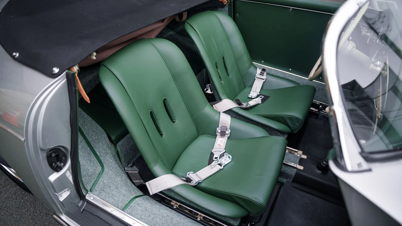 1958 Porsche 356 A - Image 9 of 31