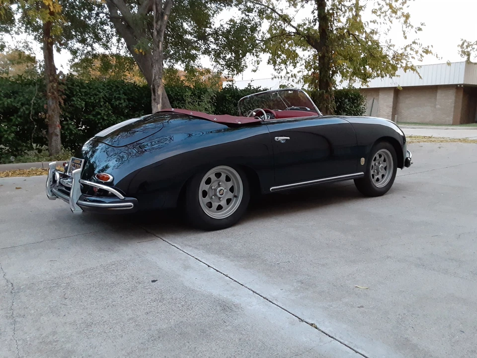 1958 Porsche Speedster - Image 10 of 31