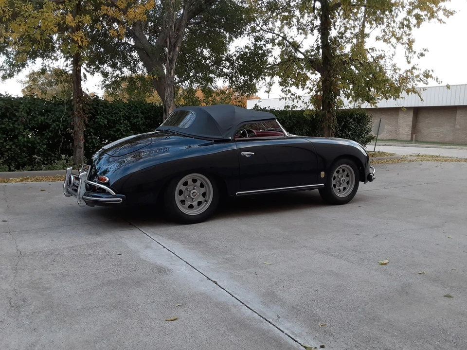 1958 Porsche Speedster - Image 28 of 31