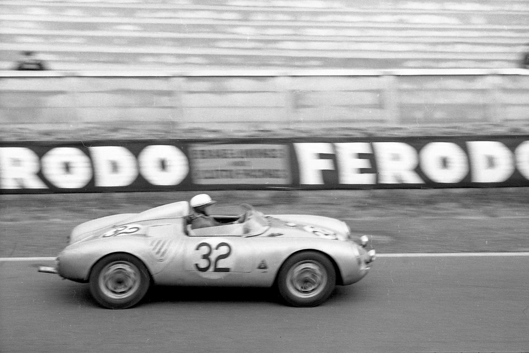 1958 Porsche 550 - Image 4 of 31