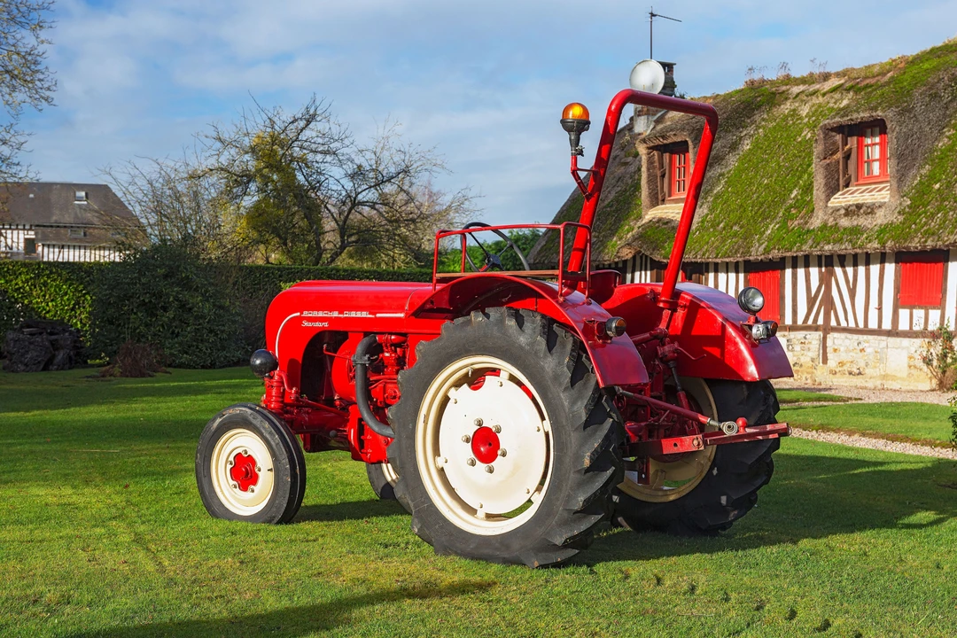 1958 Porsche Tractors - Image 4 of 30