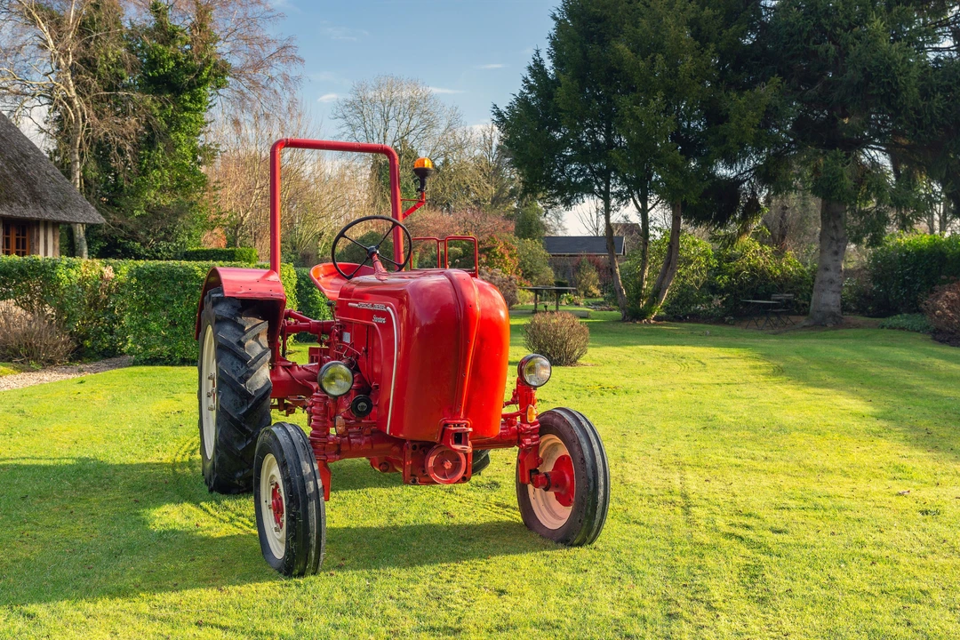 1958 Porsche Tractors - Image 3 of 30