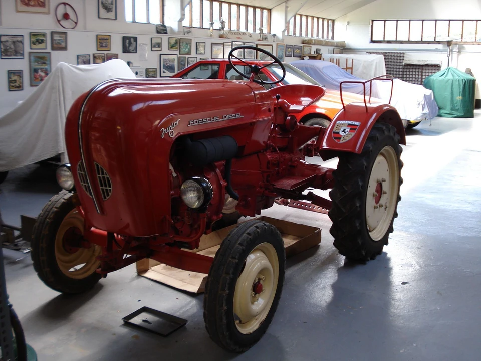 1958 Porsche Tractors - Image 5 of 5