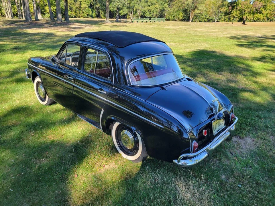 1958 Renault Dauphine - Image 2 of 31