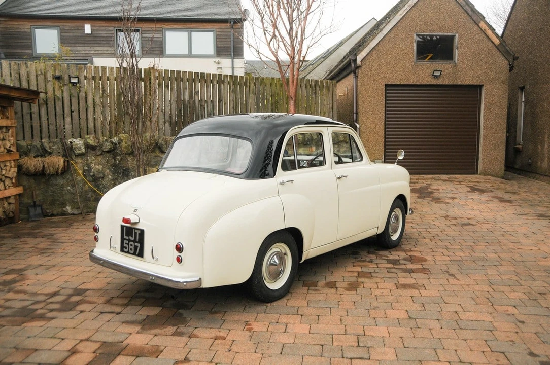 1958 Standard - Image 6 of 30
