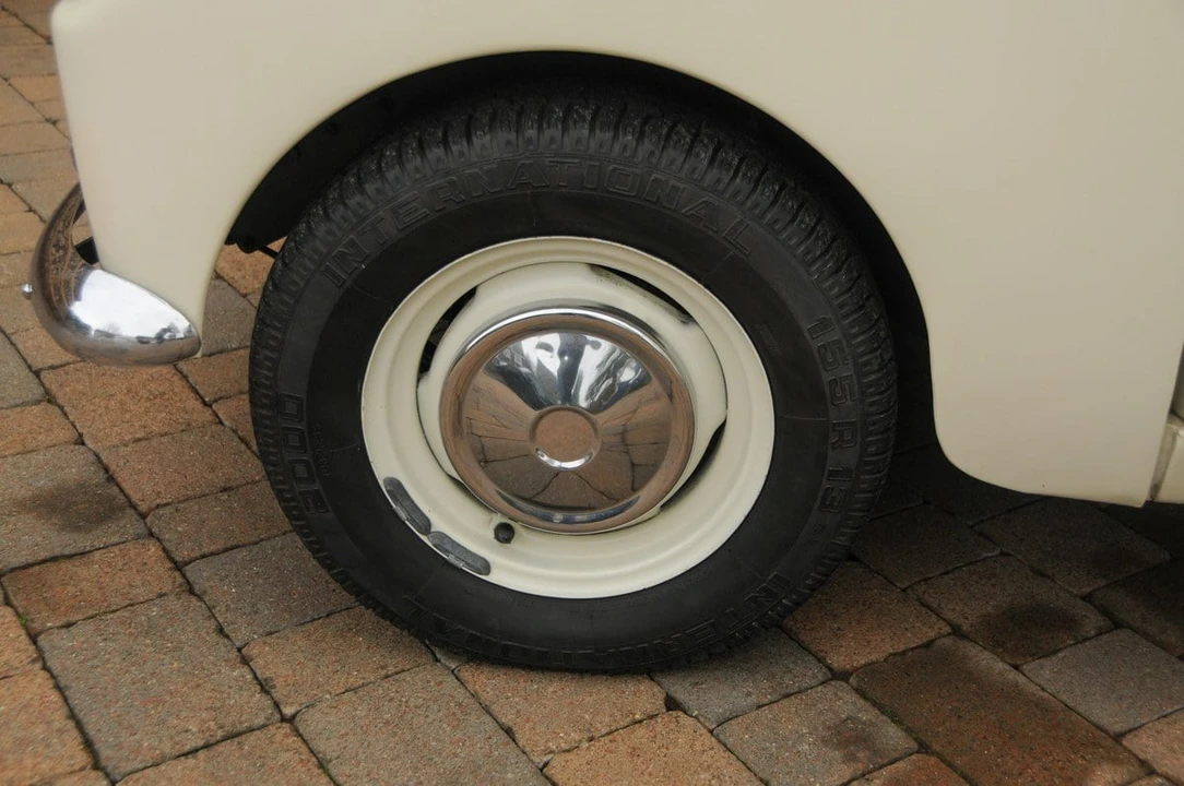 1958 Standard - Image 27 of 30