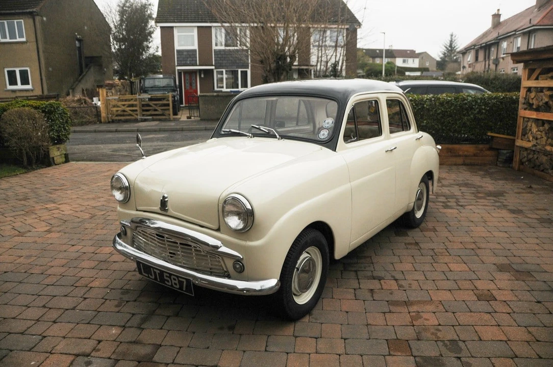 1958 Standard - Image 10 of 30