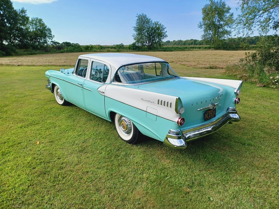 1958 Studebaker President - Image 8 of 31