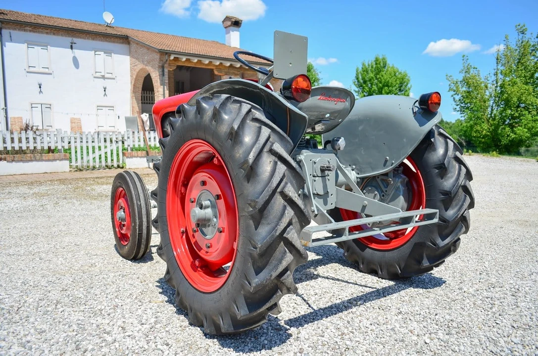 1958 Lamborghini Tractors - Image 7 of 30