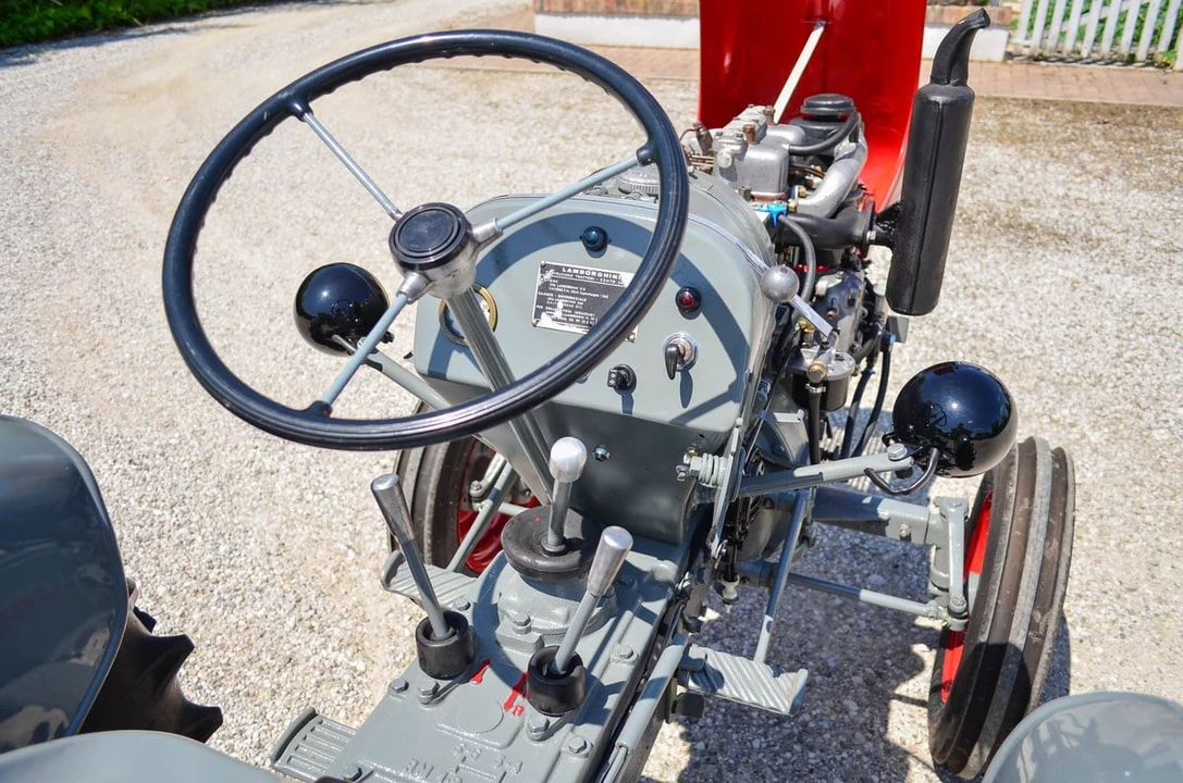 1958 Lamborghini Tractors - Image 14 of 30