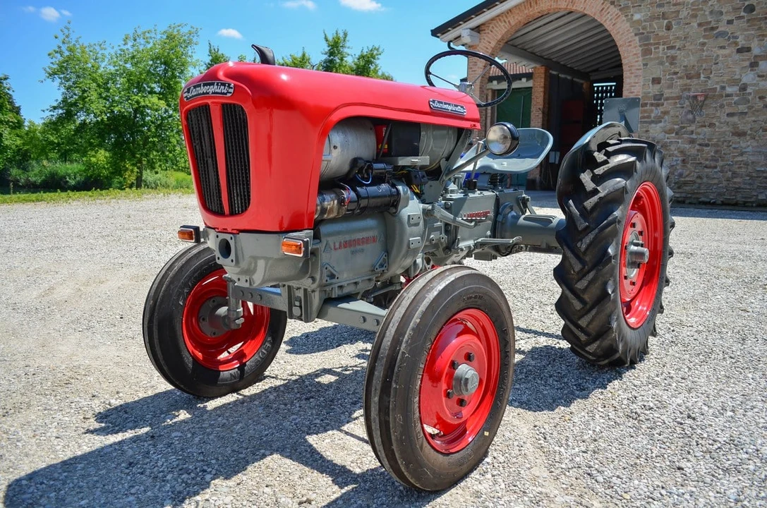 1958 Lamborghini Tractors - Image 5 of 30