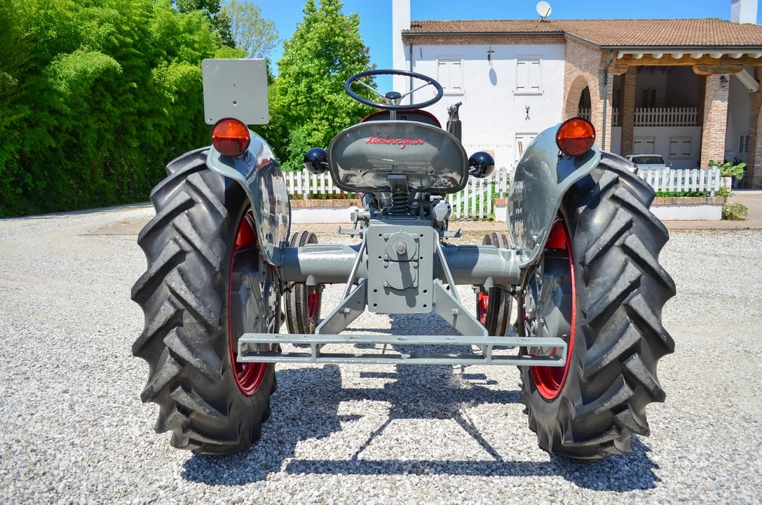 1958 Lamborghini Tractors - Image 9 of 30
