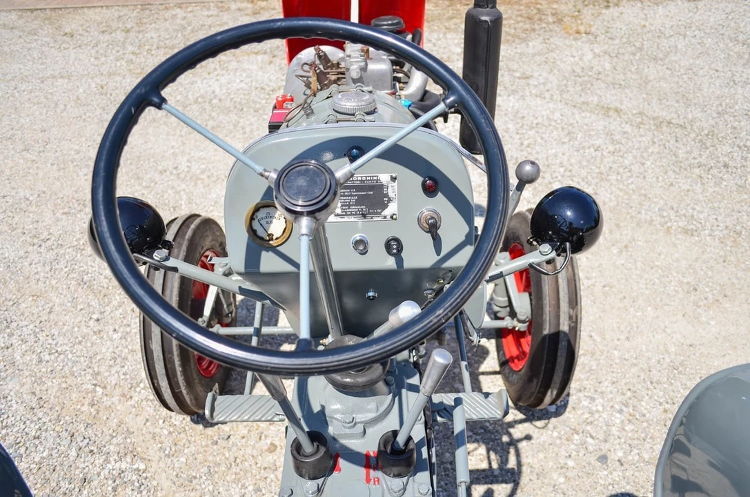 1958 Lamborghini Tractors - Image 13 of 30