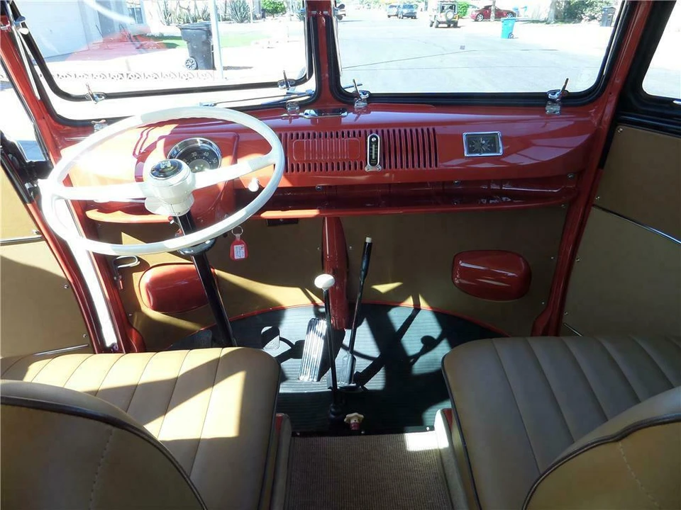 1958 Volkswagen Split-Window Bus - Image 4 of 4