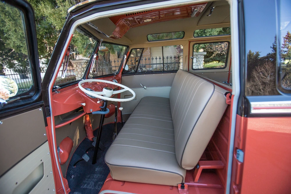 1958 Volkswagen Split-Window Bus - Image 4 of 5