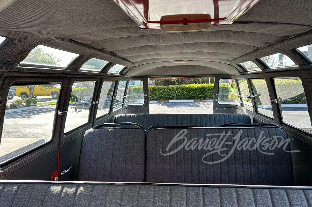 1958 Volkswagen Split-Window Bus - Image 6 of 11