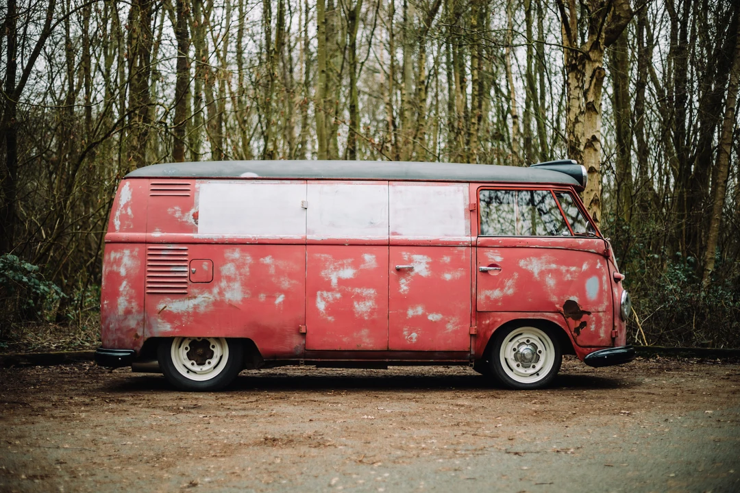 1958 Volkswagen Split-Window Bus - Image 6 of 31