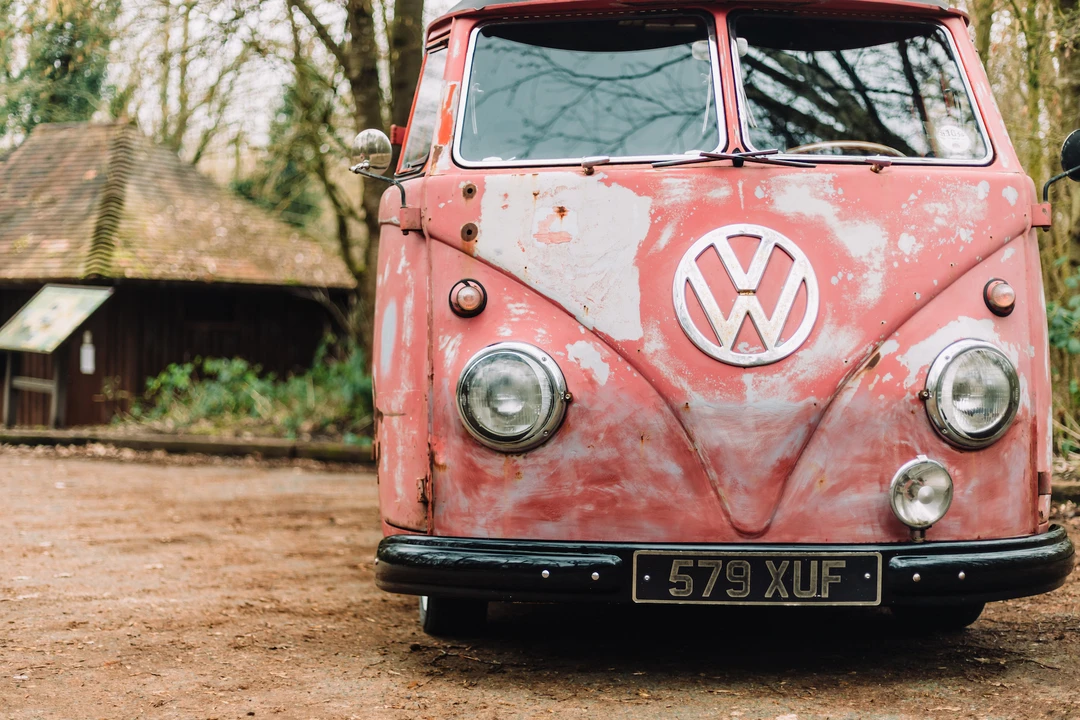 1958 Volkswagen Split-Window Bus - Image 11 of 31