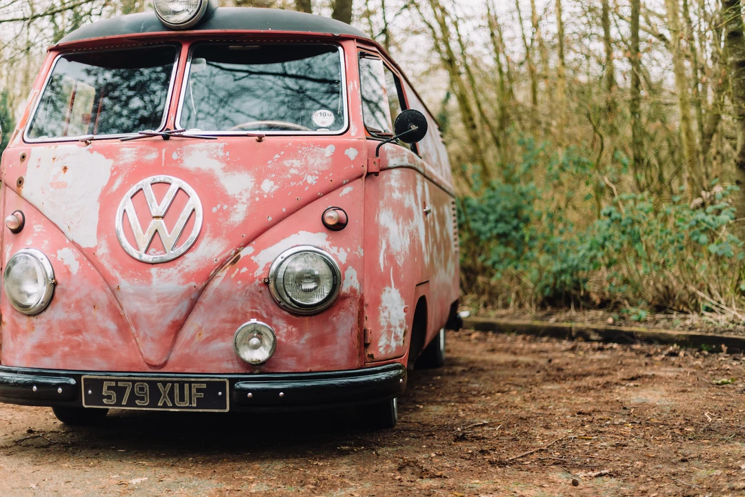 1958 Volkswagen Split-Window Bus - Image 12 of 31