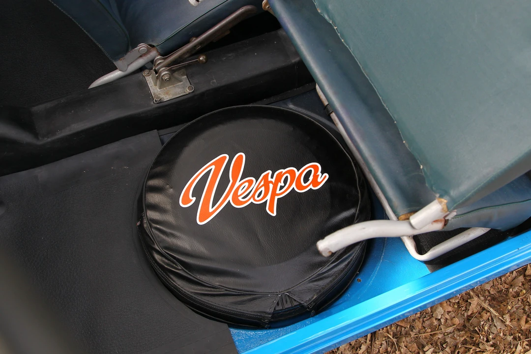 1958 Vespa 400 - Image 12 of 31