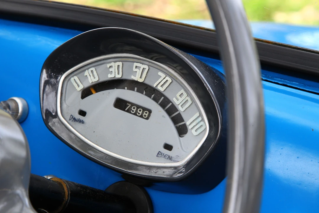 1958 Vespa 400 - Image 9 of 31
