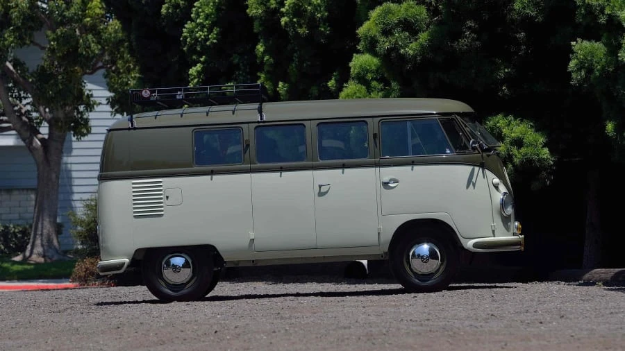 1958 Volkswagen Split-Window Bus - Image 2 of 12