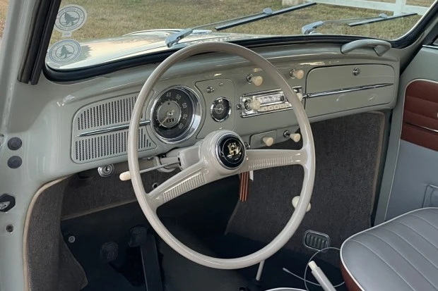 1958 Volkswagen Beetle (Oval Window) - Image 5 of 8