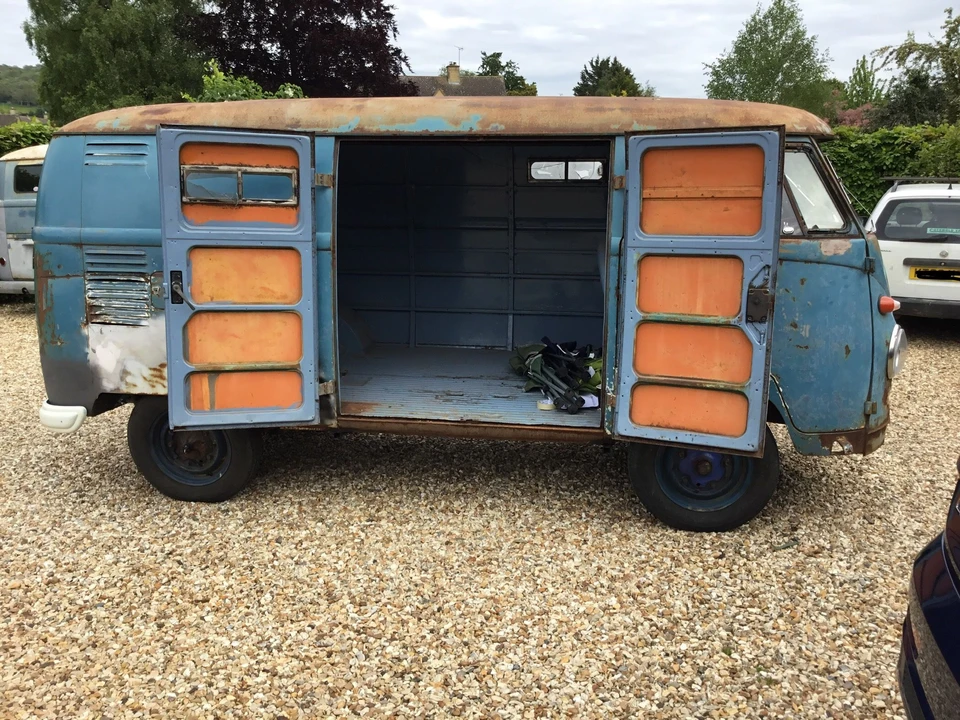 1958 Volkswagen Split-Window Bus - Image 7 of 13