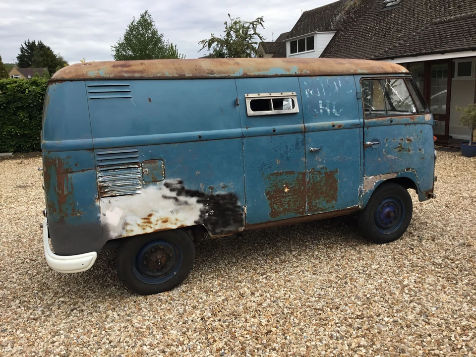 1958 Volkswagen Split-Window Bus - Image 2 of 13