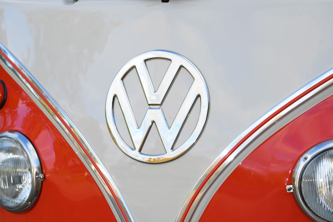 1958 Volkswagen Split-Window Bus - Image 20 of 31