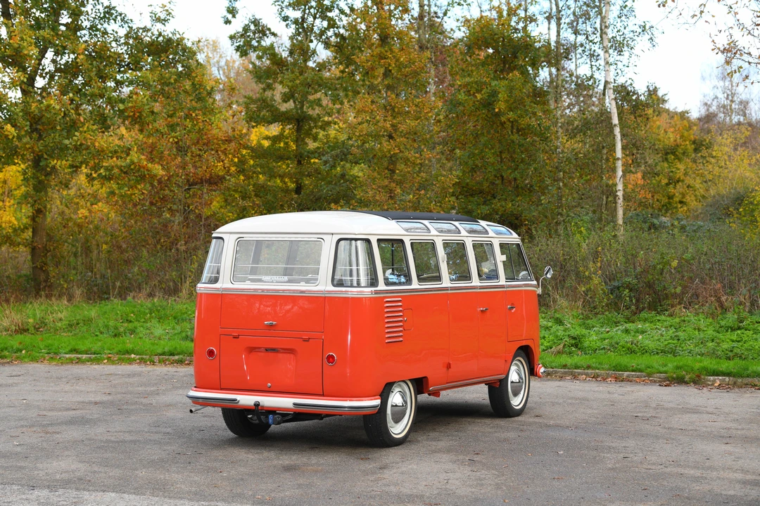 1958 Volkswagen Split-Window Bus - Image 5 of 31