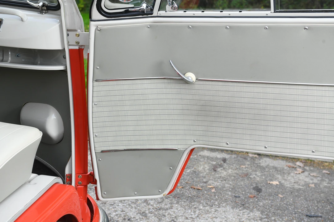 1958 Volkswagen Split-Window Bus - Image 28 of 31