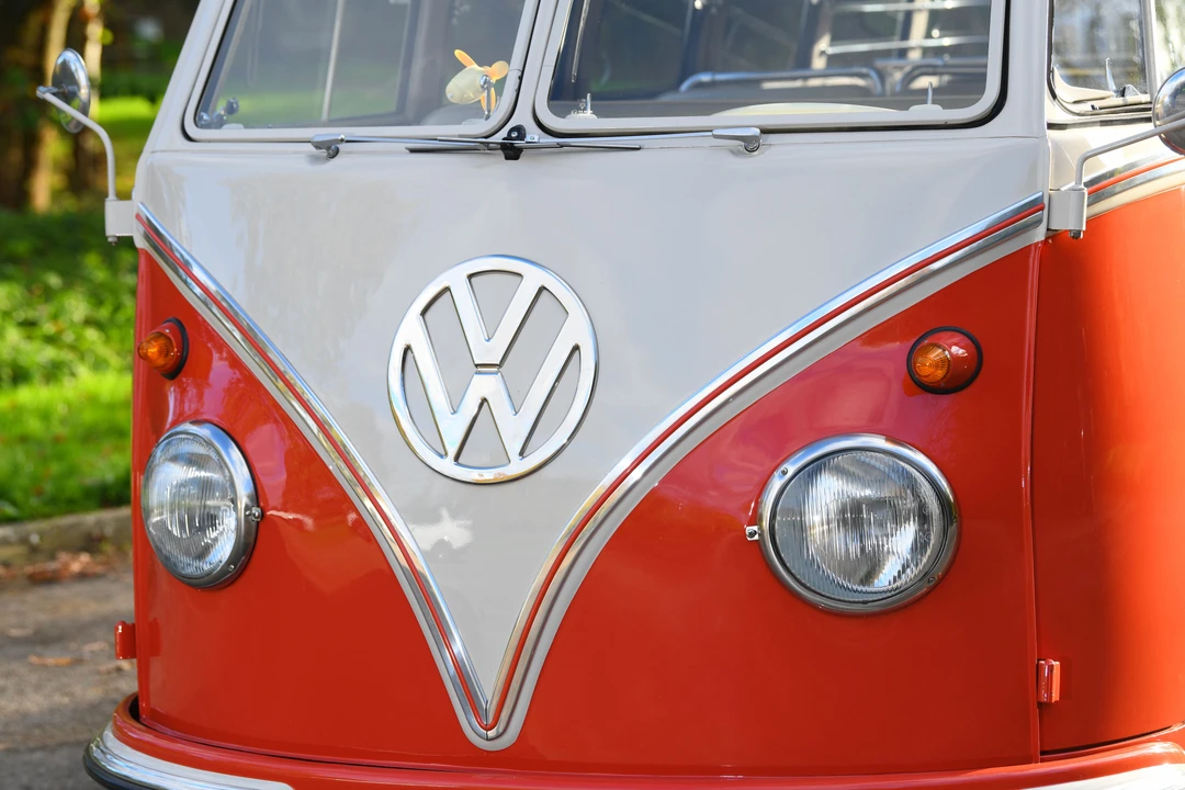 1958 Volkswagen Split-Window Bus - Image 19 of 31