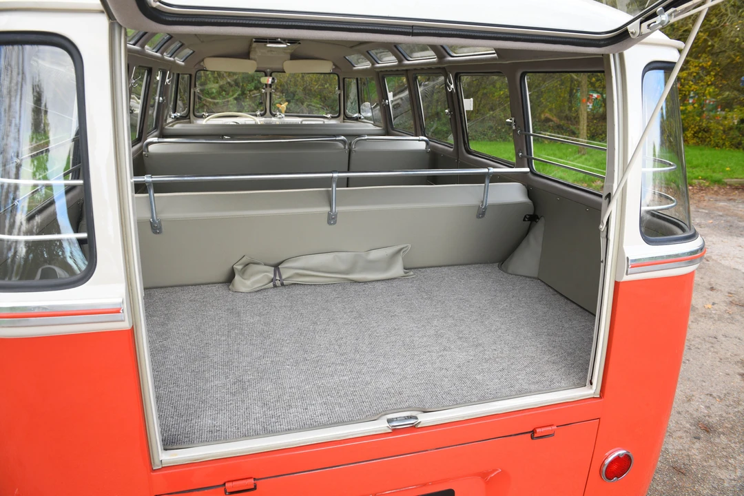 1958 Volkswagen Split-Window Bus - Image 11 of 31