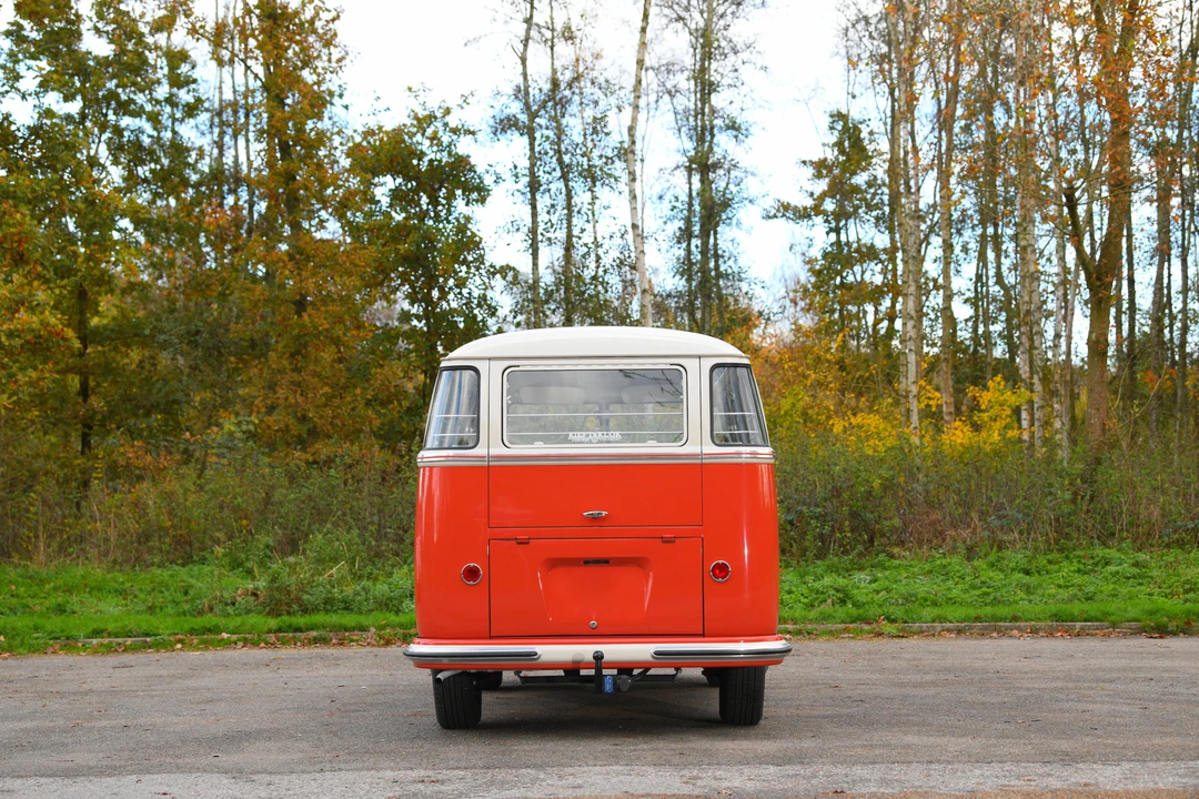 1958 Volkswagen Split-Window Bus - Image 10 of 31