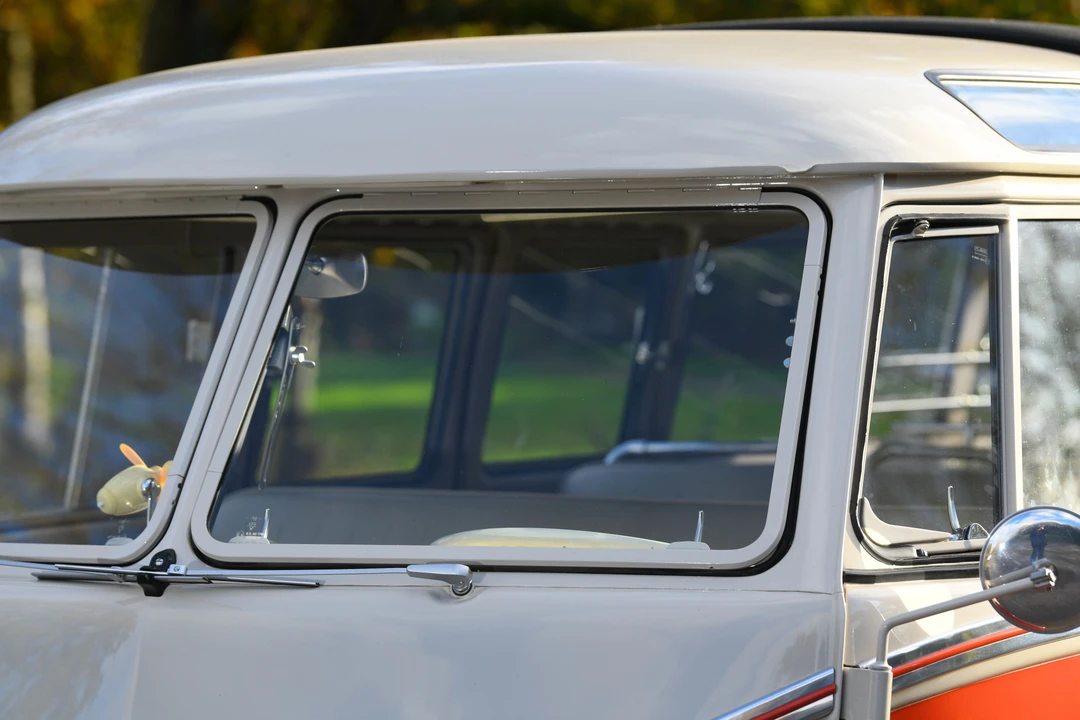 1958 Volkswagen Split-Window Bus - Image 28 of 31
