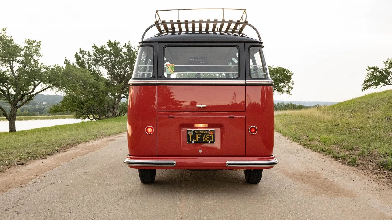1958 Volkswagen Split-Window Bus - Image 26 of 31