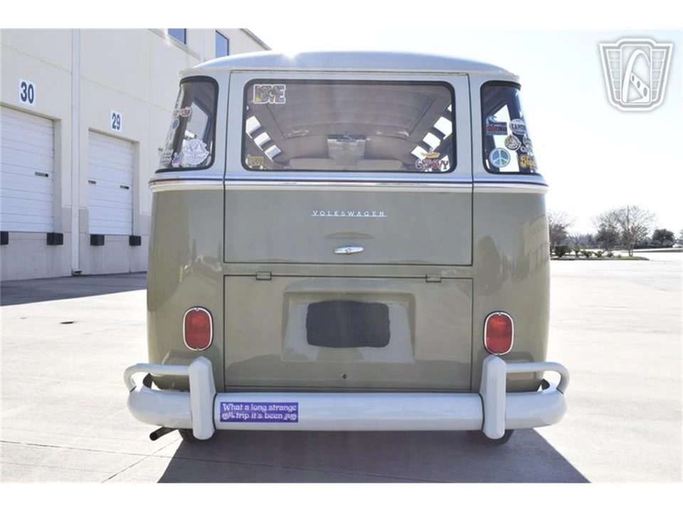 1958 Volkswagen Split-Window Bus - Image 11 of 31