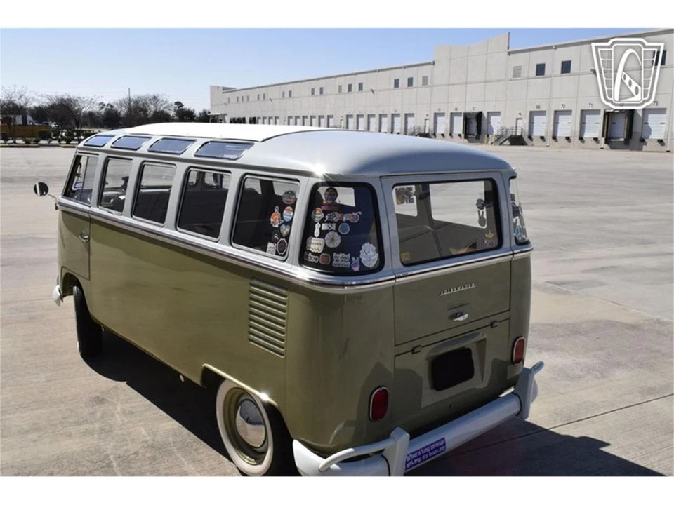 1958 Volkswagen Split-Window Bus - Image 6 of 31