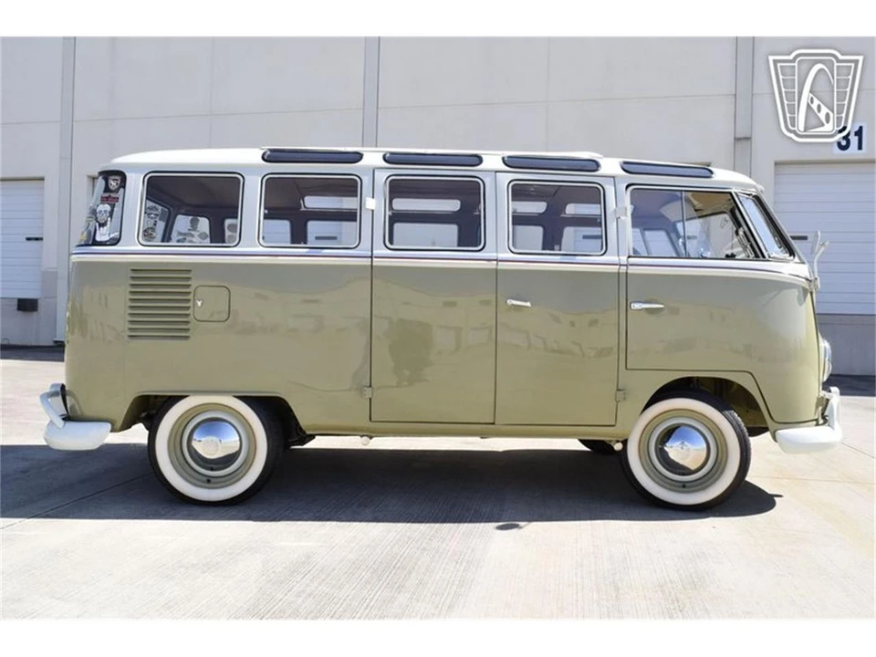 1958 Volkswagen Split-Window Bus - Image 17 of 31