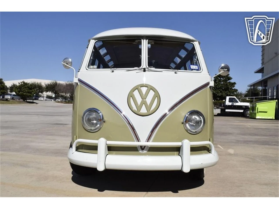 1958 Volkswagen Split-Window Bus - Image 23 of 31