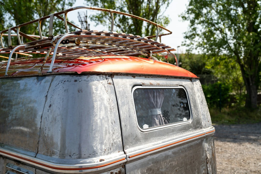 1958 Volkswagen Split-Window Bus - Image 19 of 21