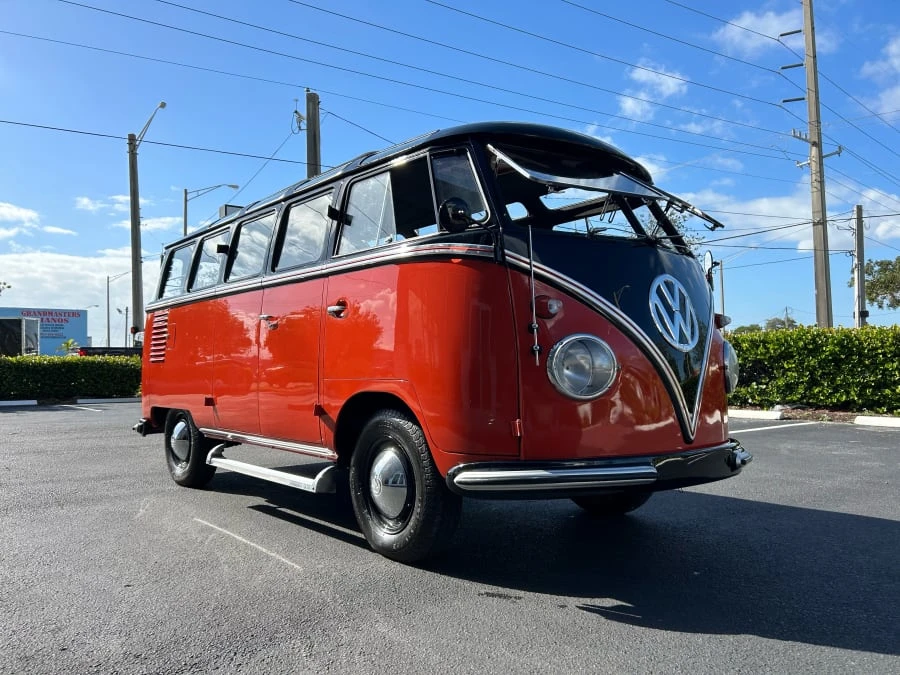 1958 Volkswagen Split-Window Bus - Image 9 of 17
